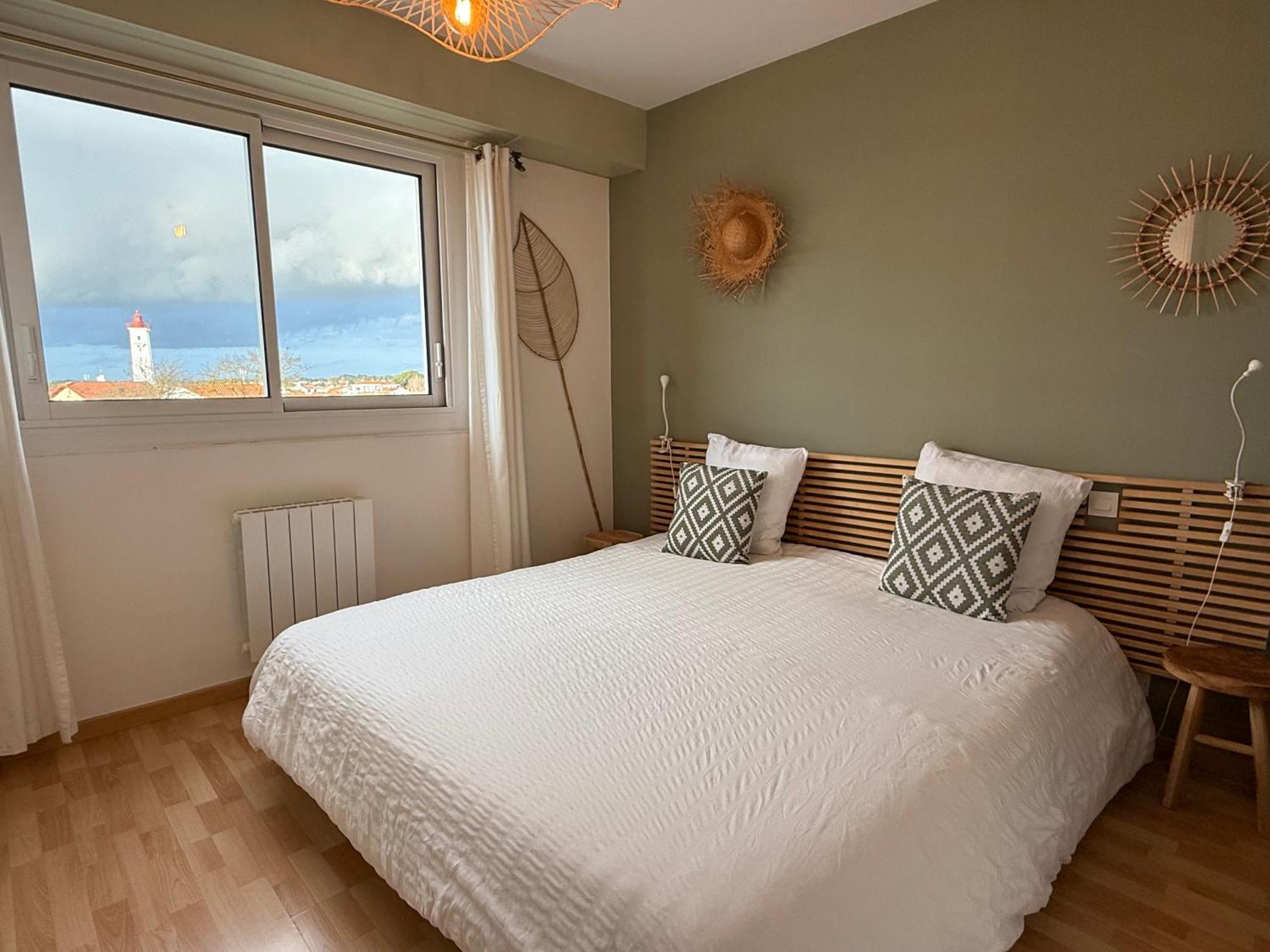 Vue Sur L'Entree Du Port Apartman Saint Gilles Croix de vie Kültér fotó